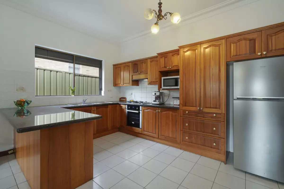 11 Princess Street, Ashbury Sold by Rich & Oliva - image 7
