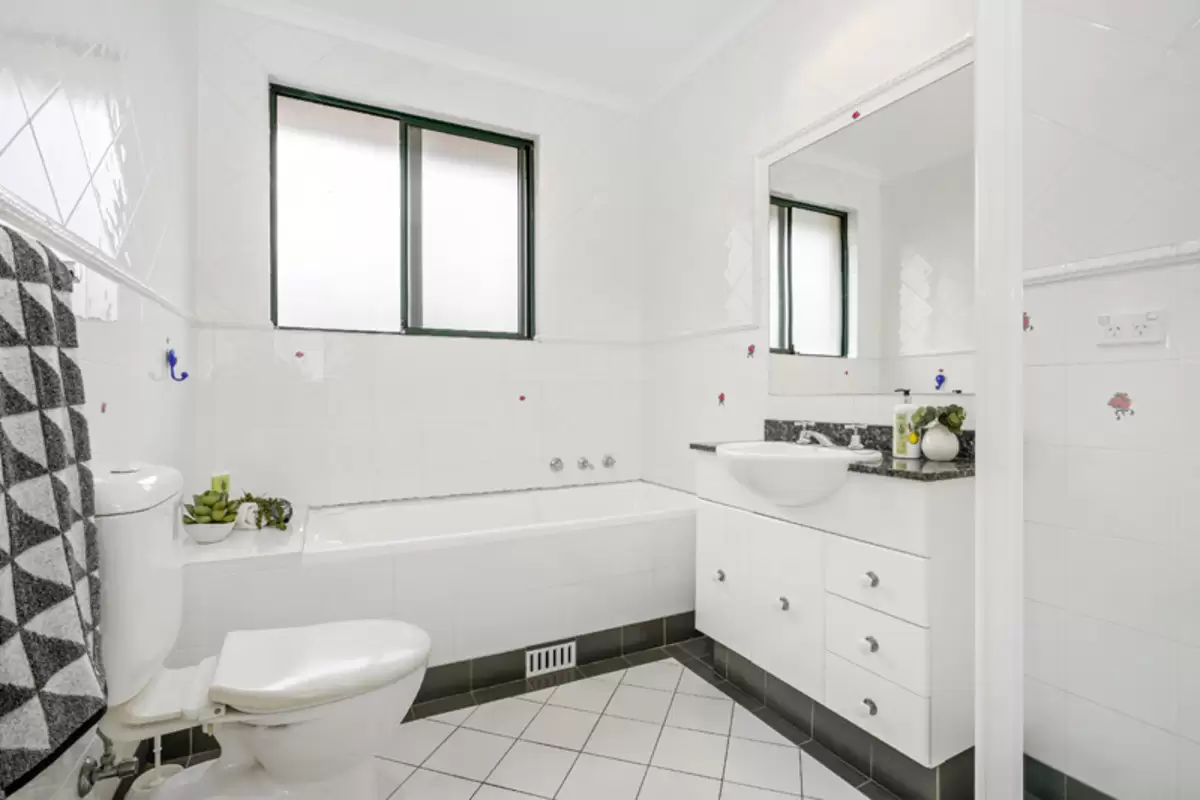 3/18-20 Knocklayde Street, Ashfield Sold by Rich & Oliva - image 8