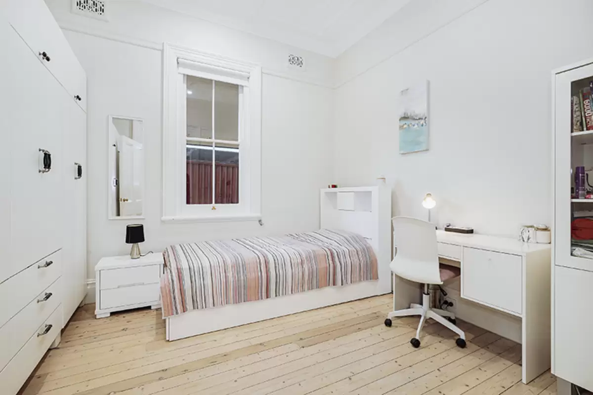 1 Tahlee Street, Burwood Sold by Rich & Oliva - image 8