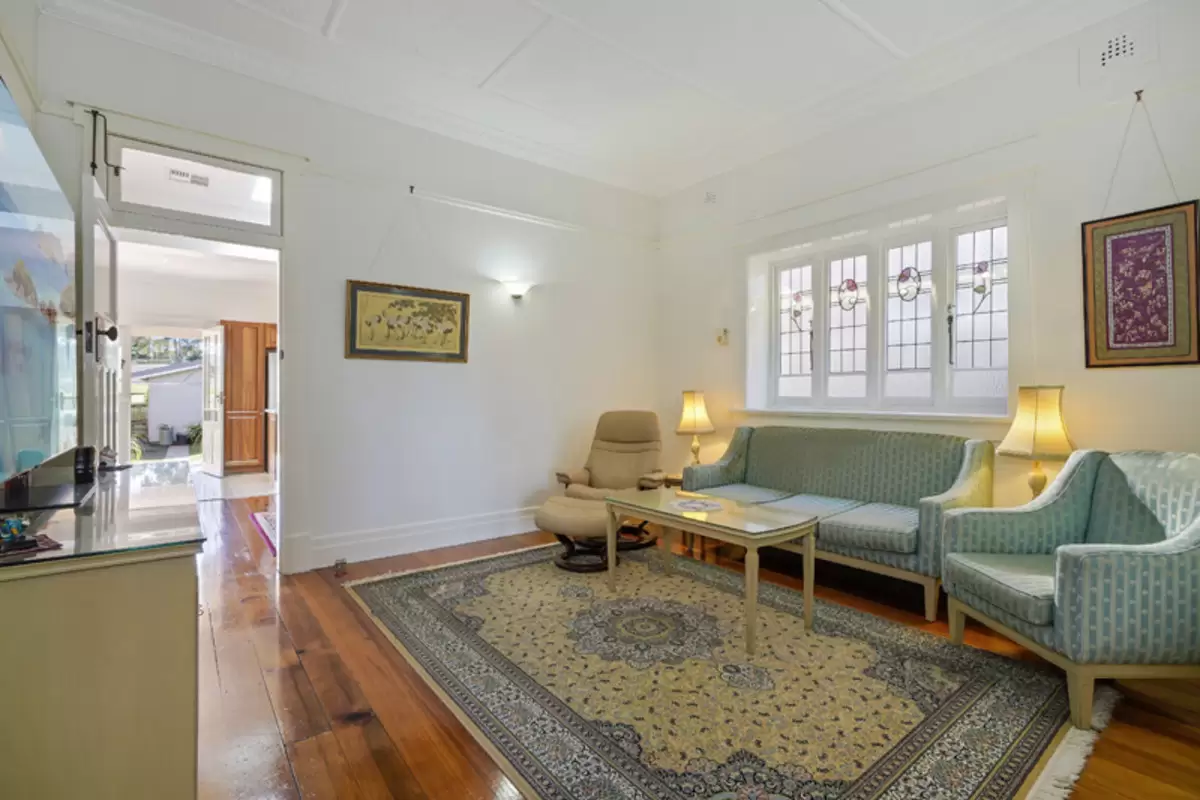 45 Fifth Street, Ashbury Sold by Rich & Oliva - image 3