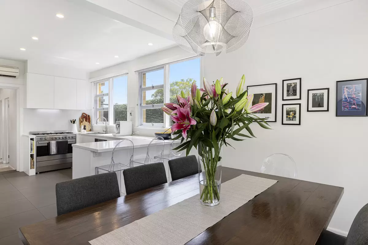 17 Keevin Street, Roselands Sold by Rich & Oliva - image 10