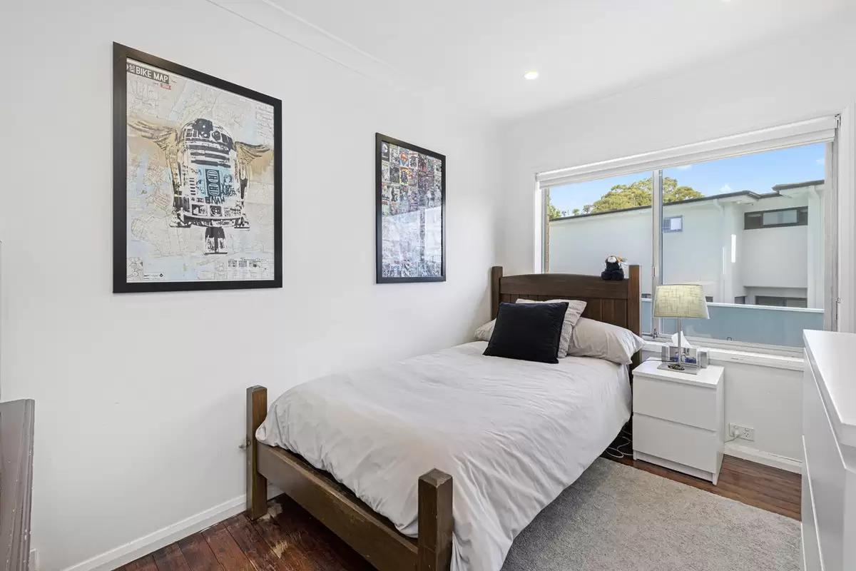 17 Keevin Street, Roselands Sold by Rich & Oliva - image 19