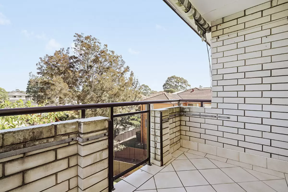 23/60 Second Avenue, Campsie Sold by Rich & Oliva - image 3