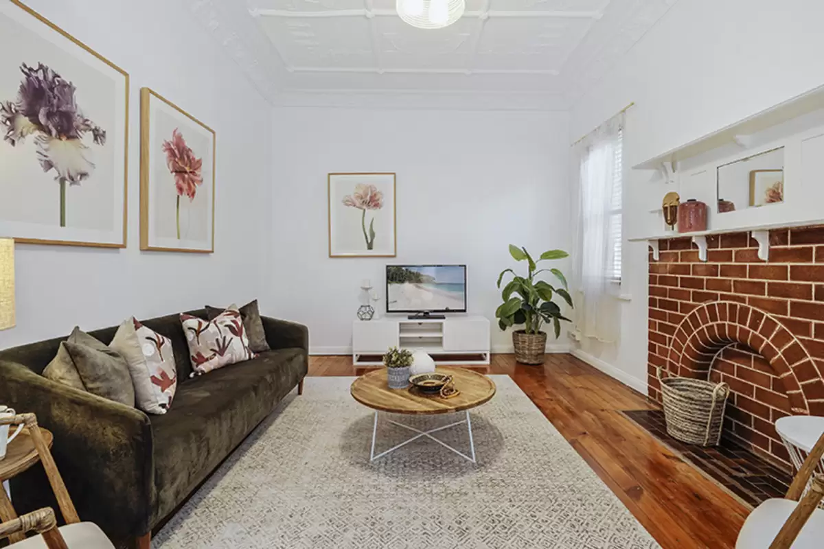 11 Rosa Street, Croydon Sold by Rich & Oliva - image 6