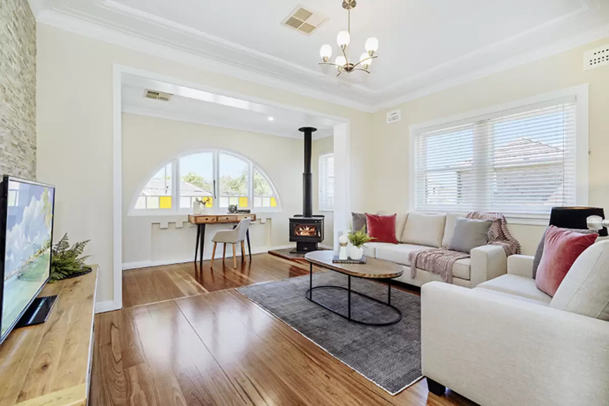 57 Arthur Street, Ashfield Sold by Rich & Oliva - image 3