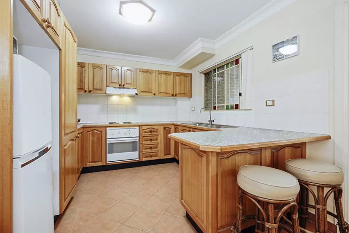 3/39 Jeffrey Street, Canterbury Sold by Rich & Oliva - image 4