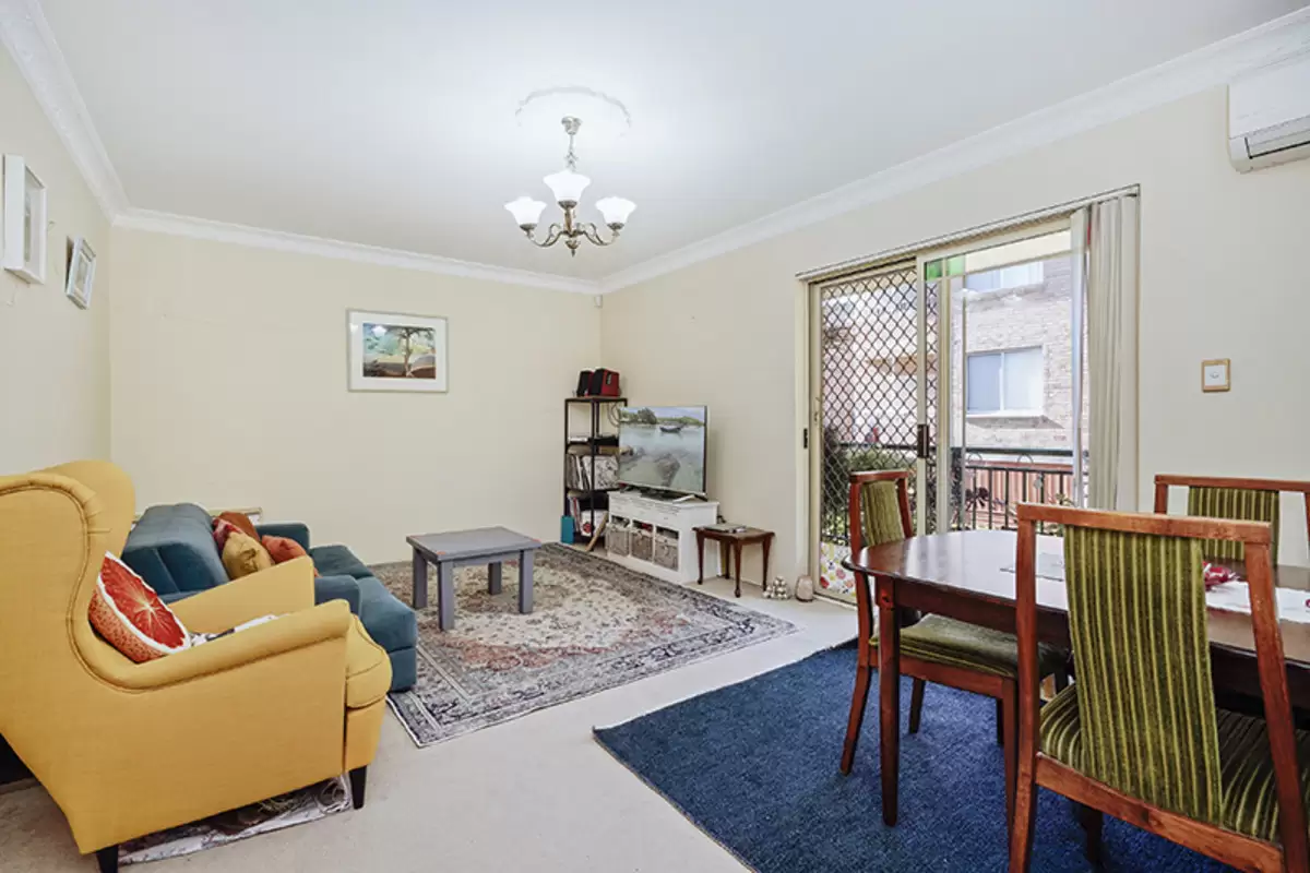 3/39 Jeffrey Street, Canterbury Sold by Rich & Oliva - image 2