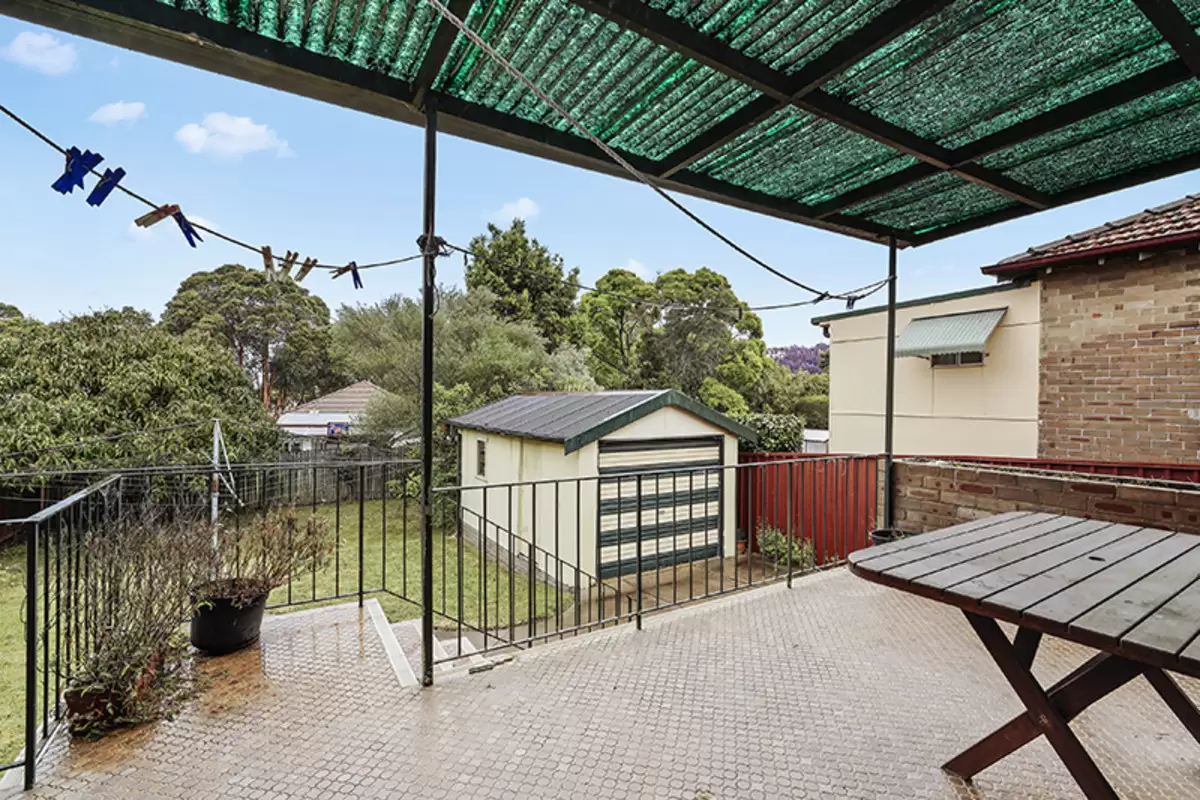 22 Leith Street, Ashbury Sold by Rich & Oliva - image 10