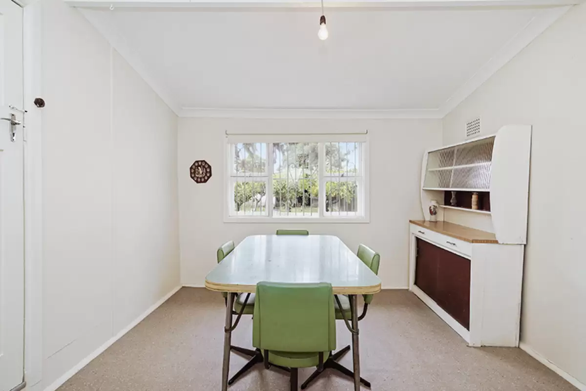 58 Windsor Avenue, Croydon Park Sold by Rich & Oliva - image 9