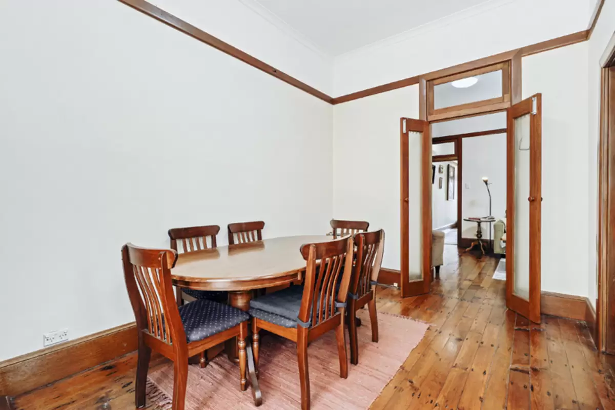19 Jeffrey Street, Canterbury Sold by Rich & Oliva - image 8