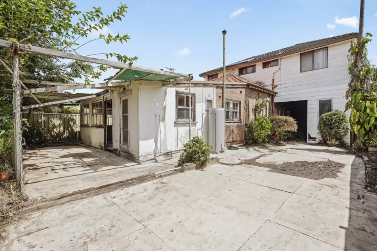 17 Cheviot Street, Ashbury Sold by Rich & Oliva - image 13