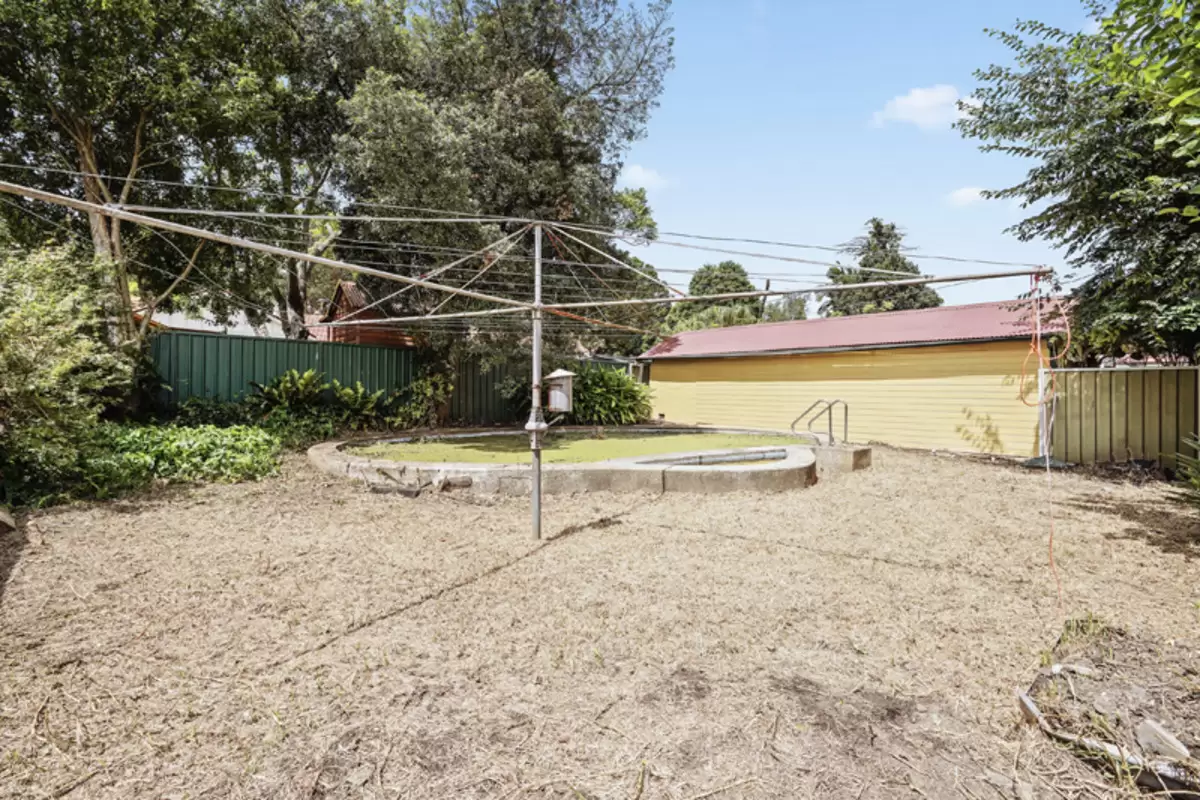 17 Cheviot Street, Ashbury Sold by Rich & Oliva - image 11