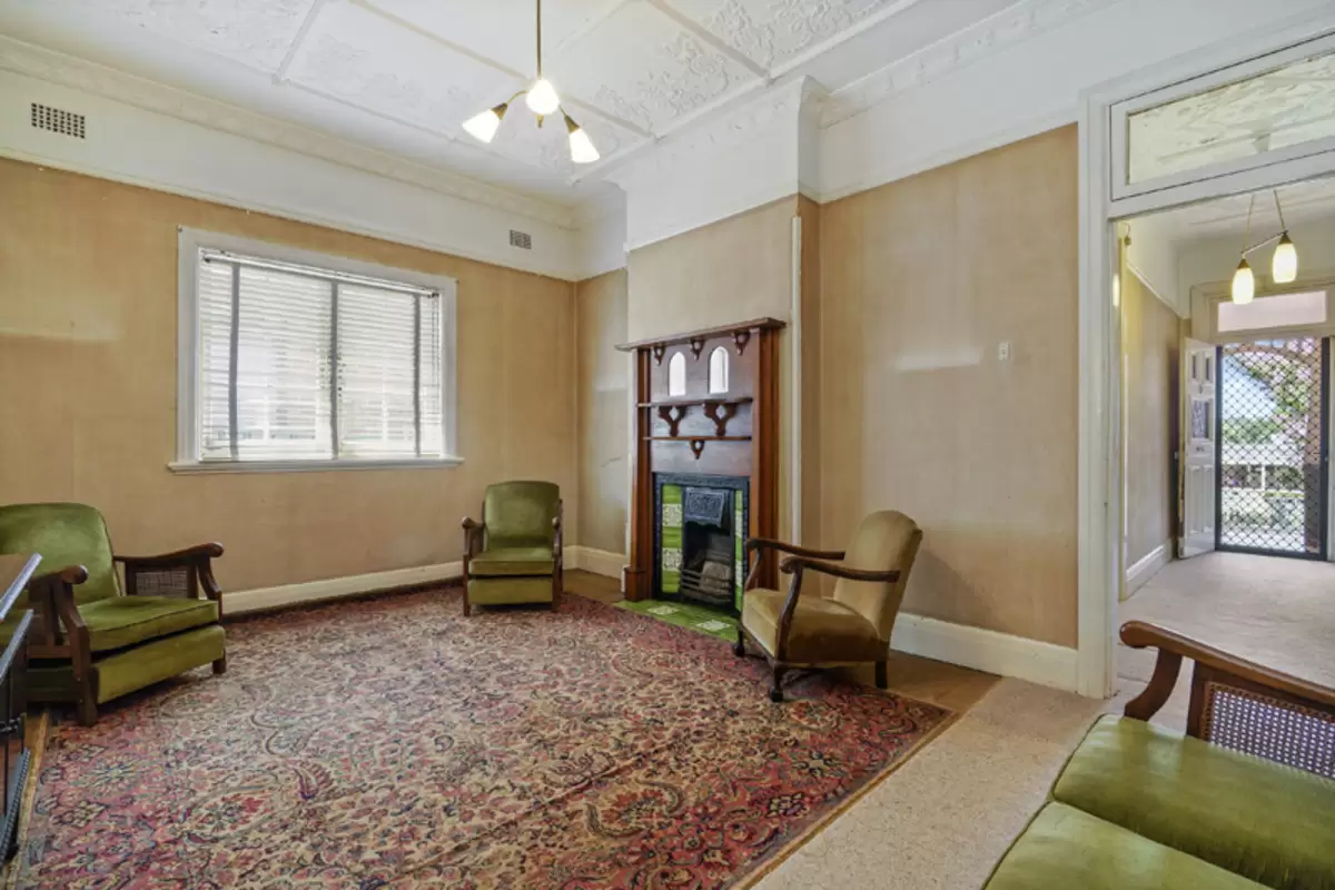85 Church Street, Croydon Sold by Rich & Oliva - image 4