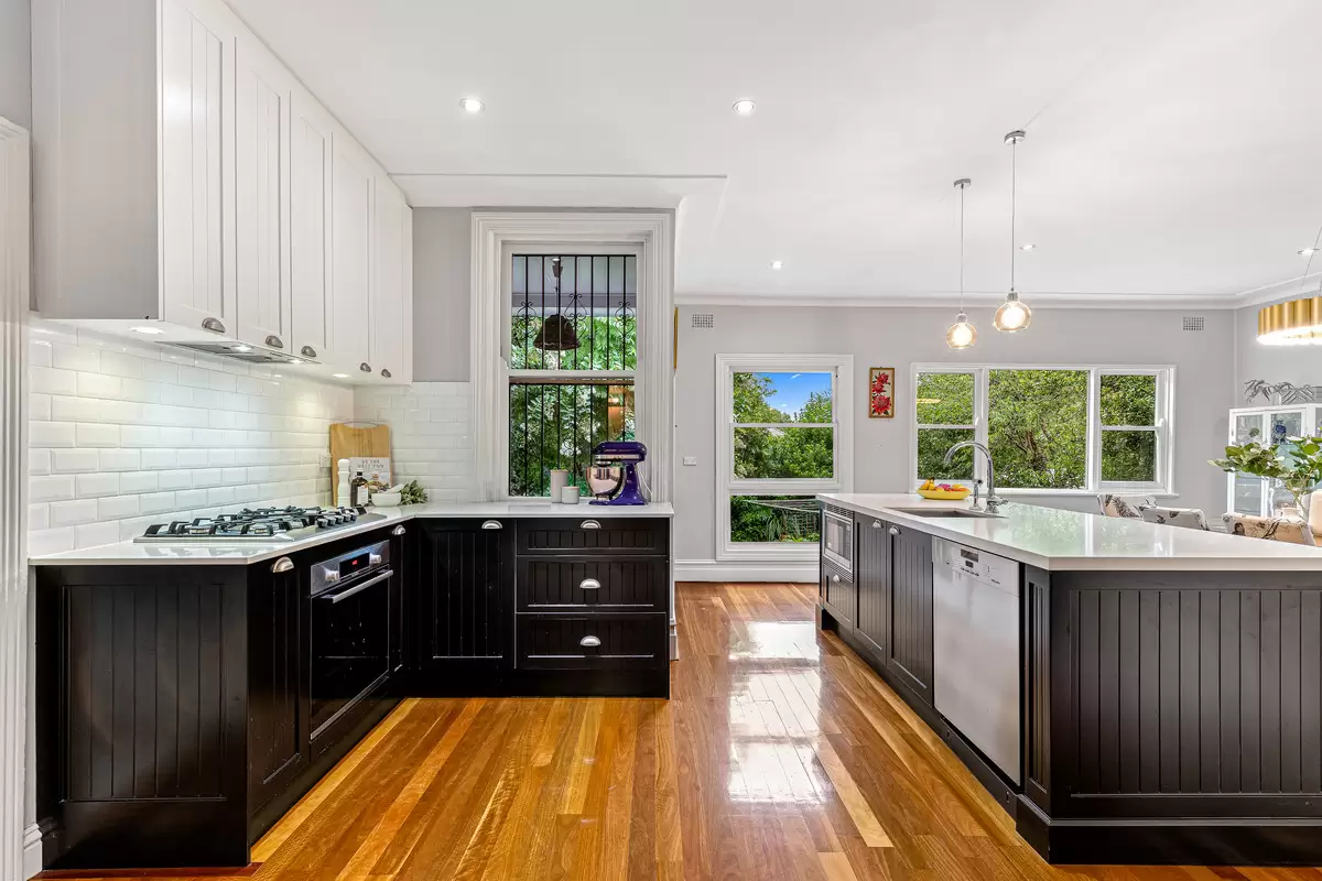 26 Dickinson Avenue, Croydon Sold by Rich & Oliva - image 4