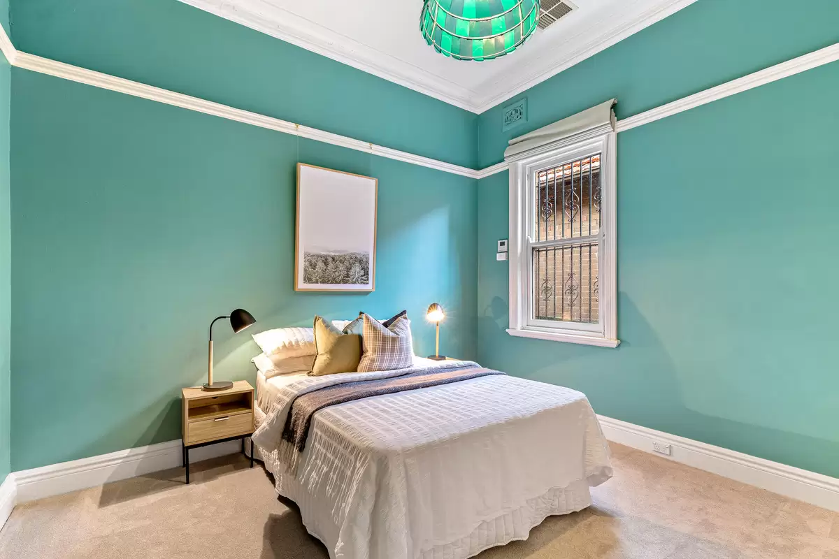 26 Dickinson Avenue, Croydon Sold by Rich & Oliva - image 7