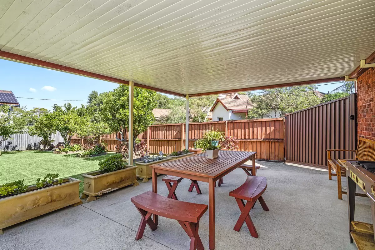 2 Jeffrey Street, Canterbury Sold by Rich & Oliva - image 8