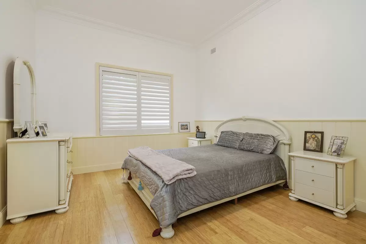 207 Georges River Road, Croydon Park Sold by Rich & Oliva - image 7