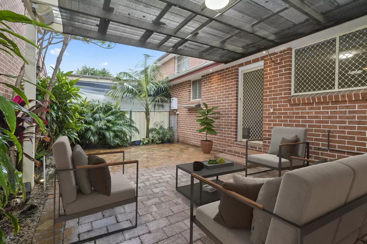 2/84 First Avenue., Belfield Sold by Rich & Oliva - image 4