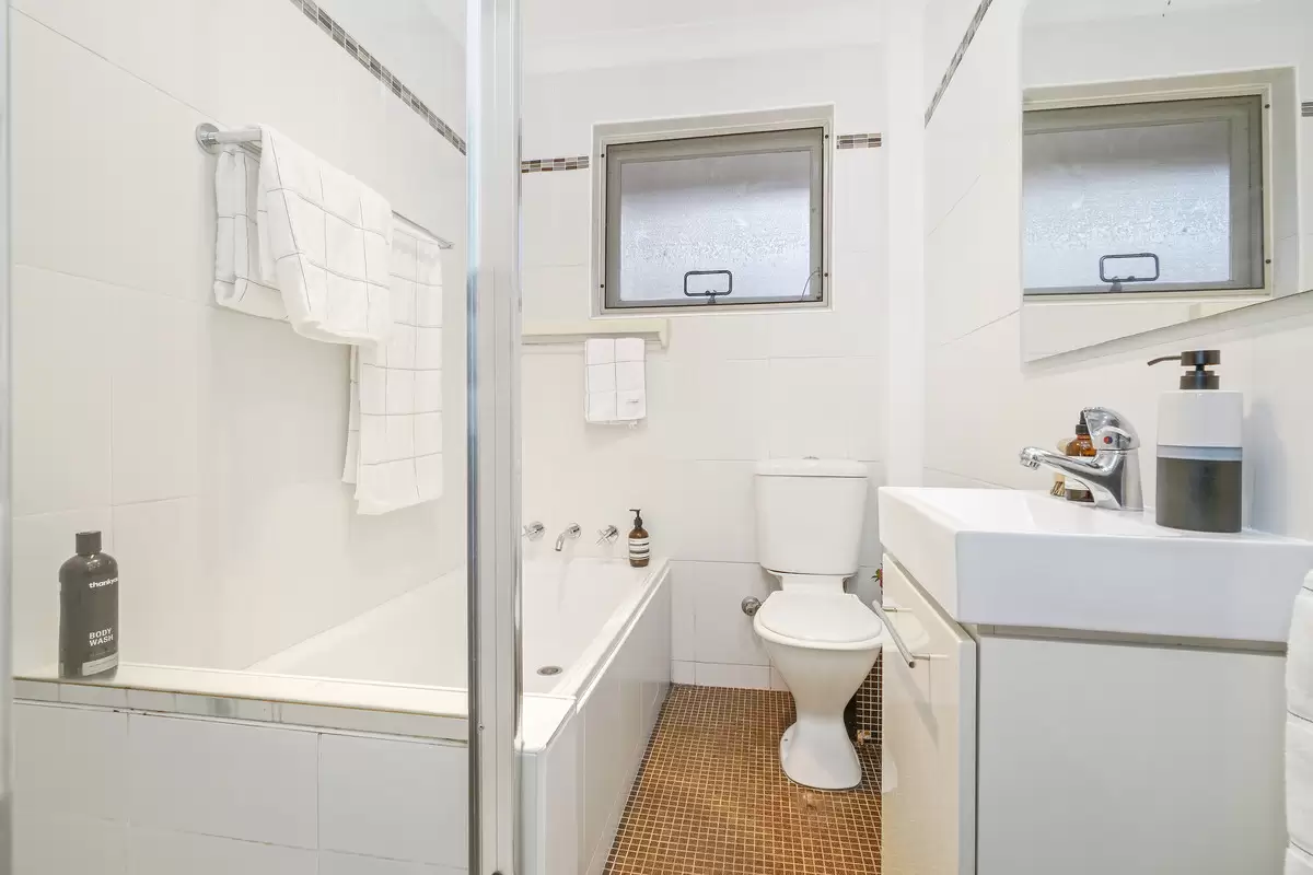 5/3 Queensborough Road, Croydon Park Sold by Rich & Oliva - image 8