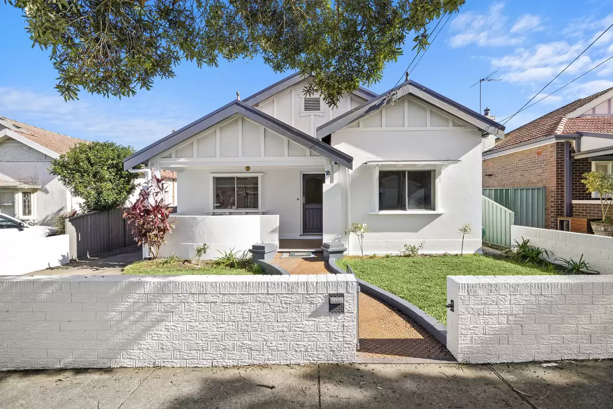 78 King Street, Ashbury Sold by Rich & Oliva - image 2