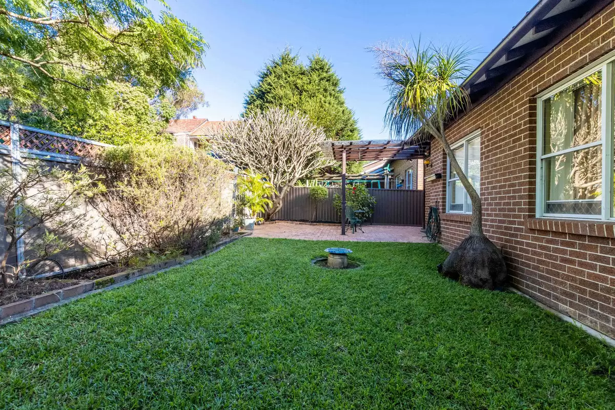 2/4-8 Wyatt Avenue, Burwood Sold by Rich & Oliva - image 11