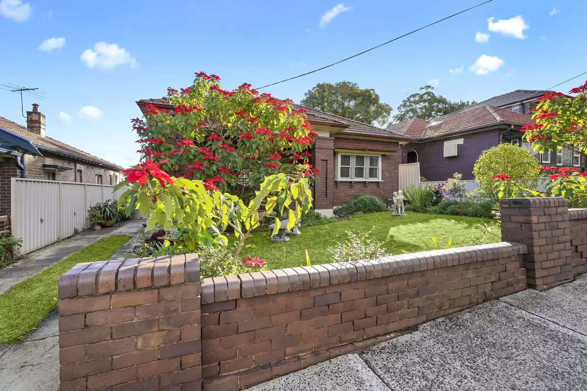 51 Goodlet Street, Ashbury Sold by Rich & Oliva - image 17
