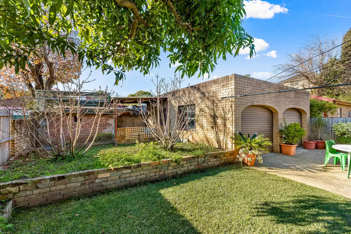 17 Thomas Street, Ashfield Sold by Rich & Oliva - image 9