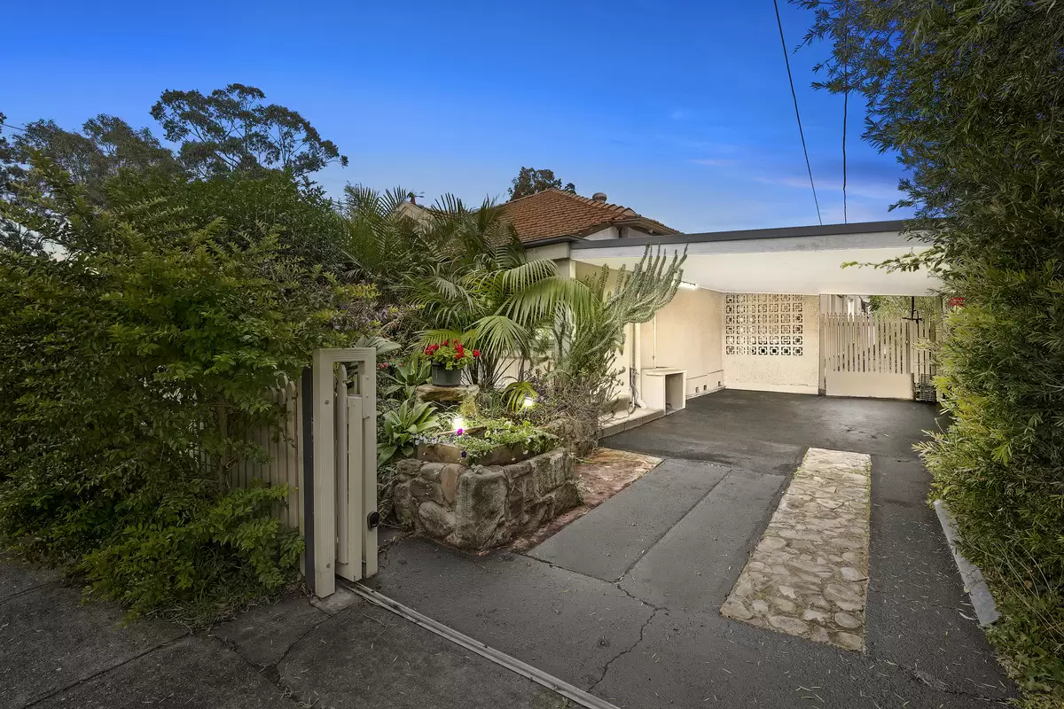 184 Burwood Road, Croydon Park Sold by Rich & Oliva - image 2