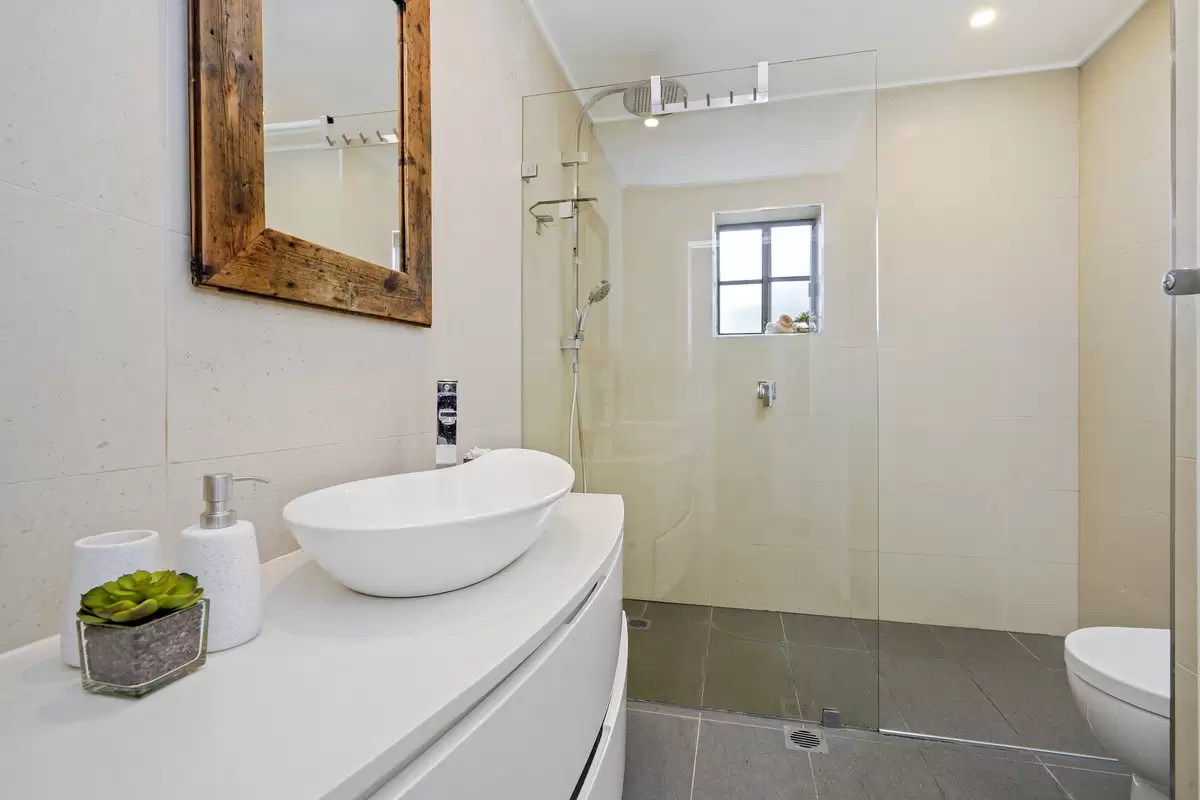184 Burwood Road, Croydon Park Sold by Rich & Oliva - image 7