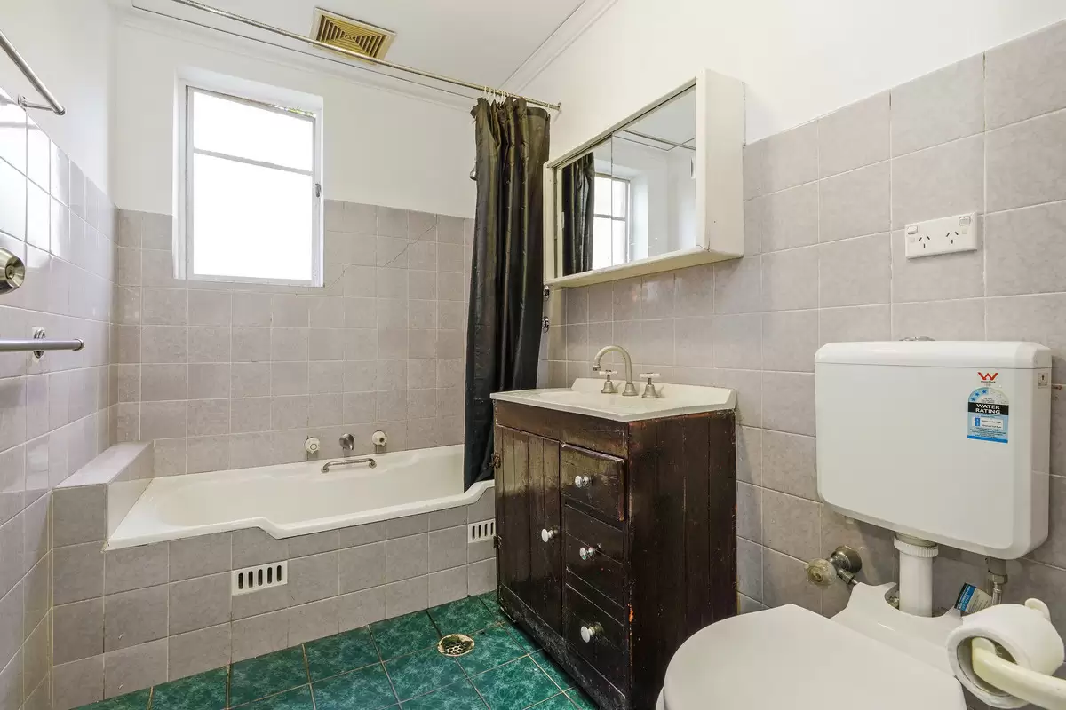 1/26 Macdonald Street, Lakemba Sold by Rich & Oliva - image 6