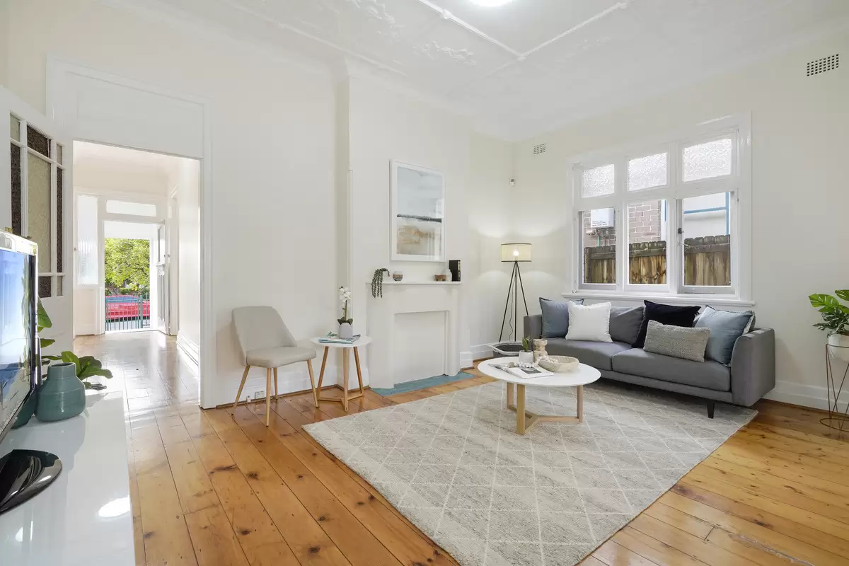 40 Kenilworth Street, Croydon Sold by Rich & Oliva - image 8