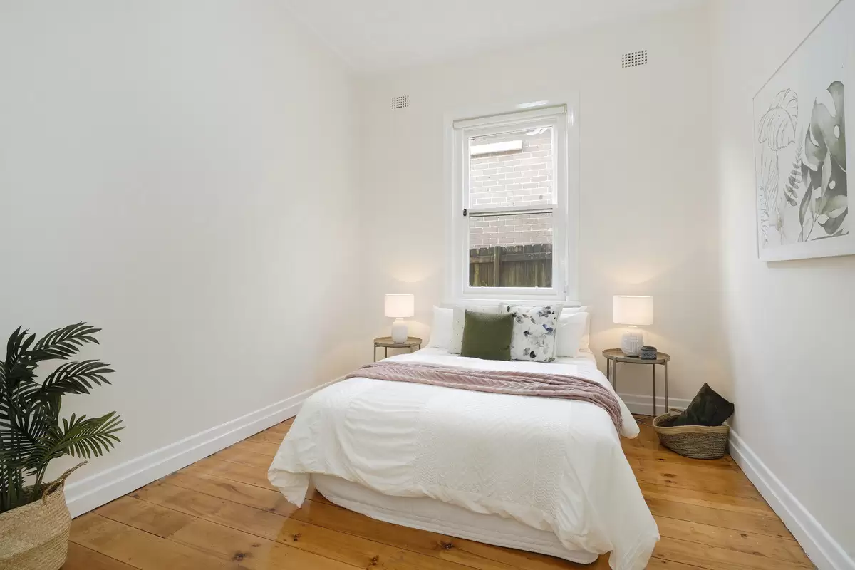 40 Kenilworth Street, Croydon Sold by Rich & Oliva - image 5