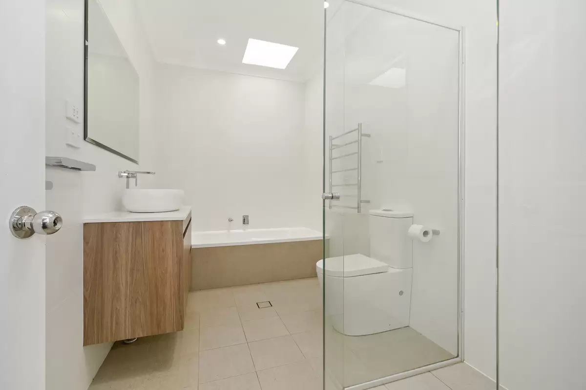 17 Woodlands Road, Ashbury Sold by Rich & Oliva - image 5