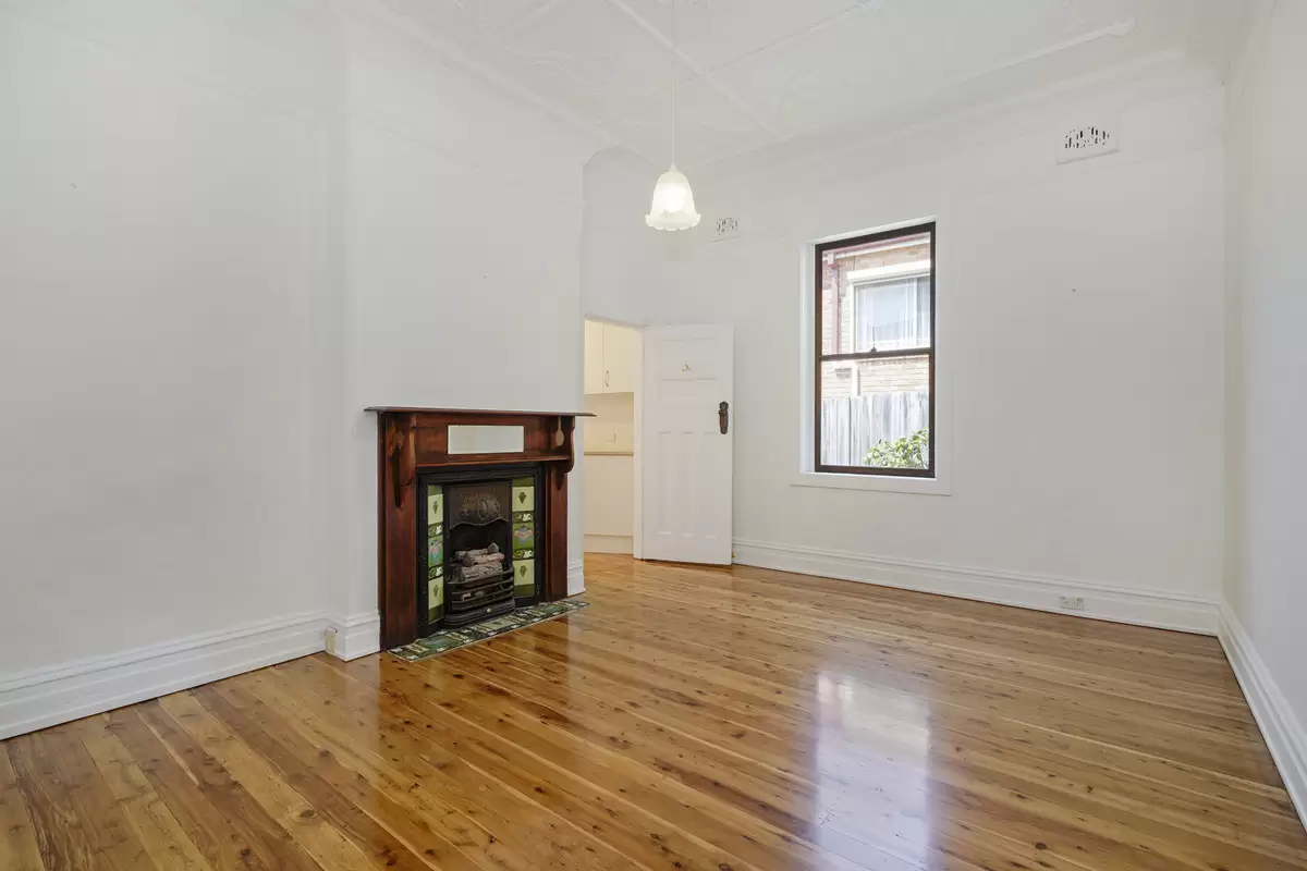 17 Woodlands Road, Ashbury Sold by Rich & Oliva - image 3