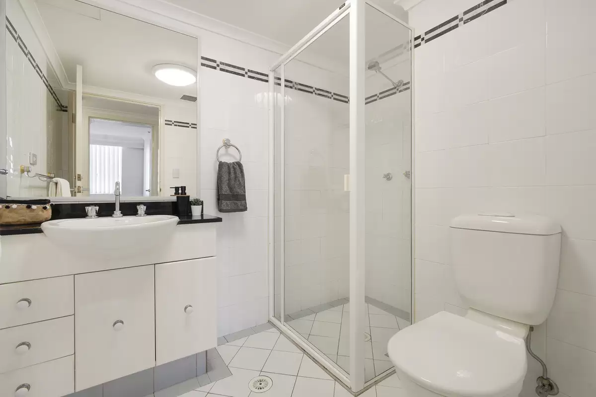 71/20-34 Albert Road, Strathfield Sold by Rich & Oliva - image 8