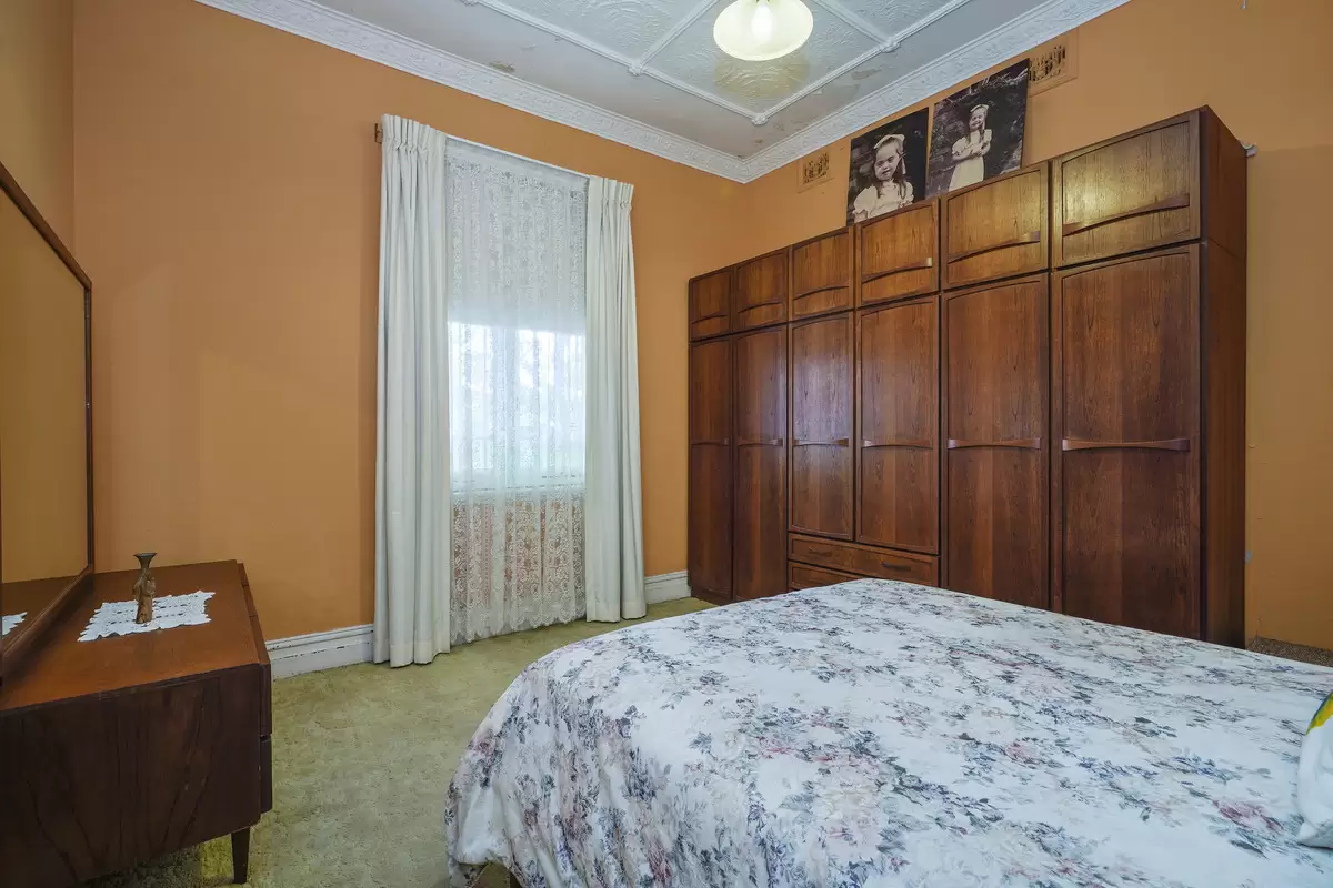 92 Brighton Street, Croydon Park Sold by Rich & Oliva - image 3