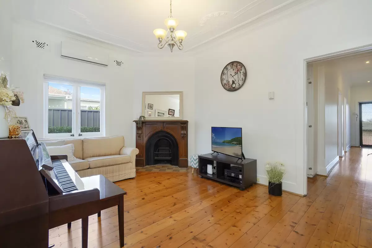 2 Tennyson Street, Enfield Sold by Rich & Oliva - image 4