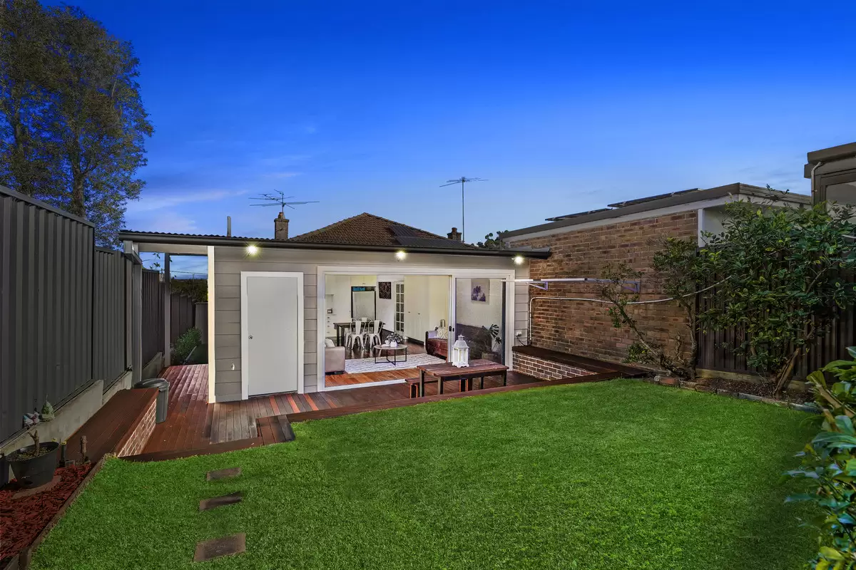 2 Tennyson Street, Enfield Sold by Rich & Oliva - image 10