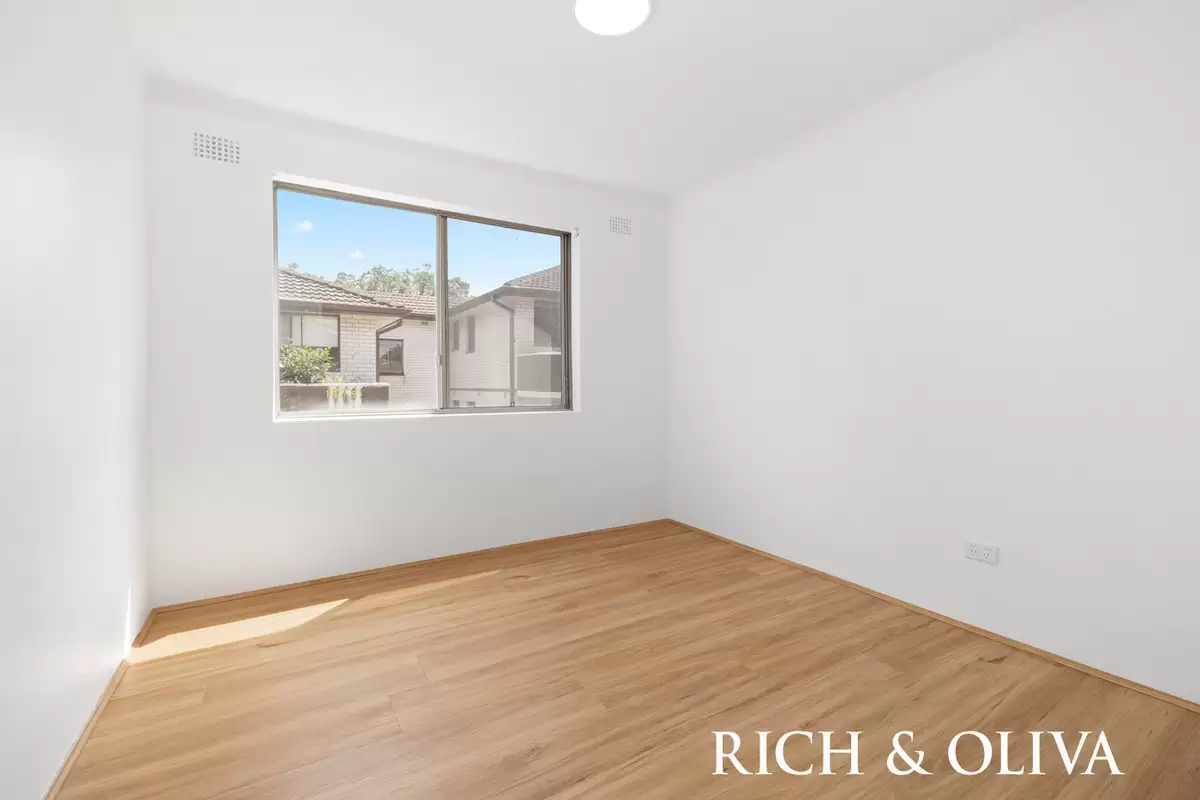 12/17 Tintern Road, Ashfield Leased by Rich & Oliva - image 4