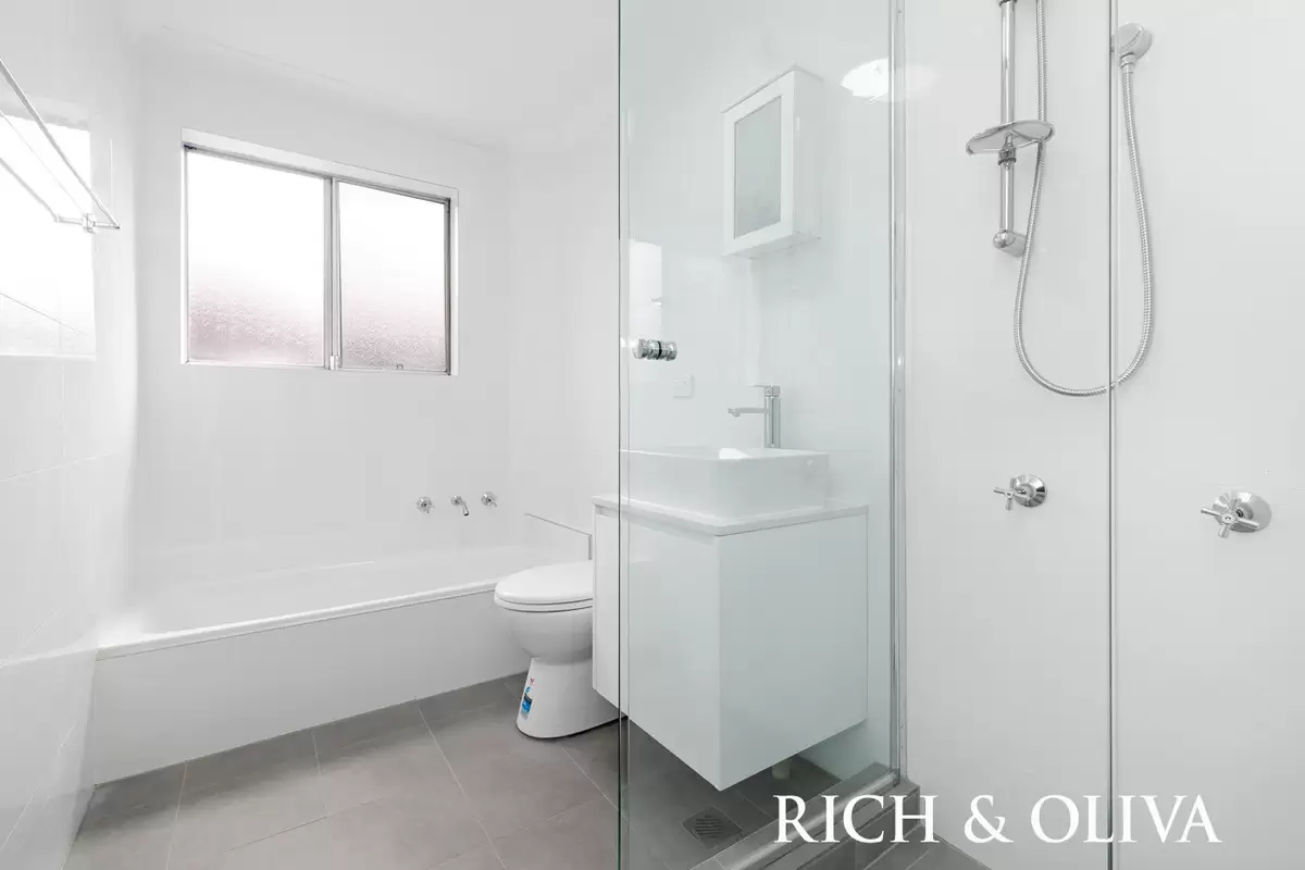 12/17 Tintern Road, Ashfield Leased by Rich & Oliva - image 6