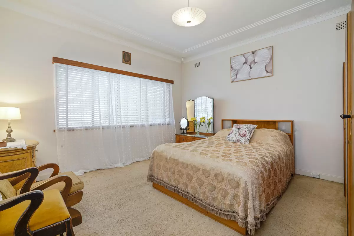 42 Waratah Street, Croydon Park Sold by Rich & Oliva - image 3