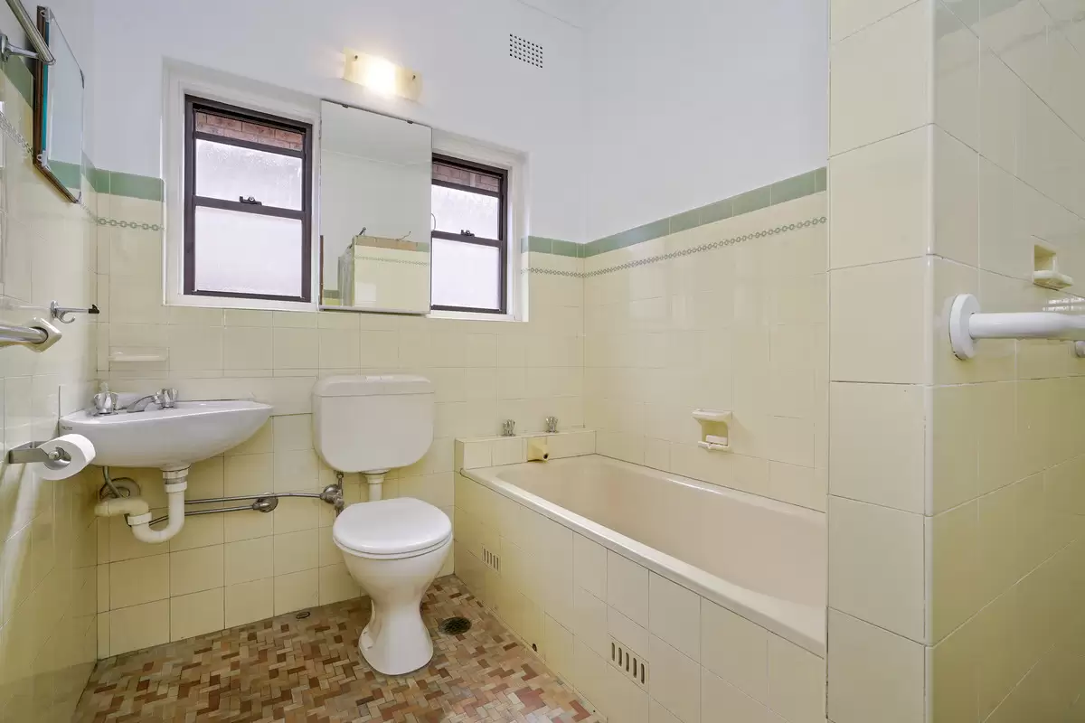 42 Waratah Street, Croydon Park Sold by Rich & Oliva - image 10