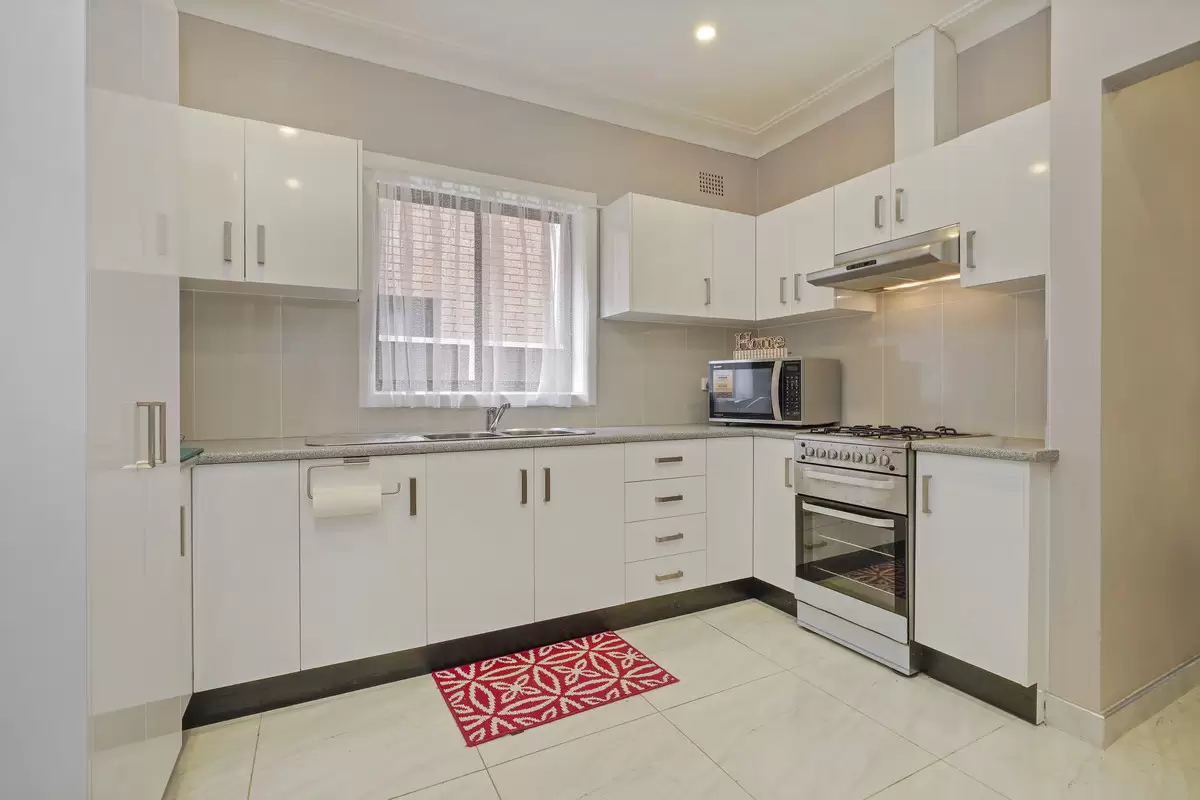 200 Burwood Road, Croydon Park Sold by Rich & Oliva - image 4