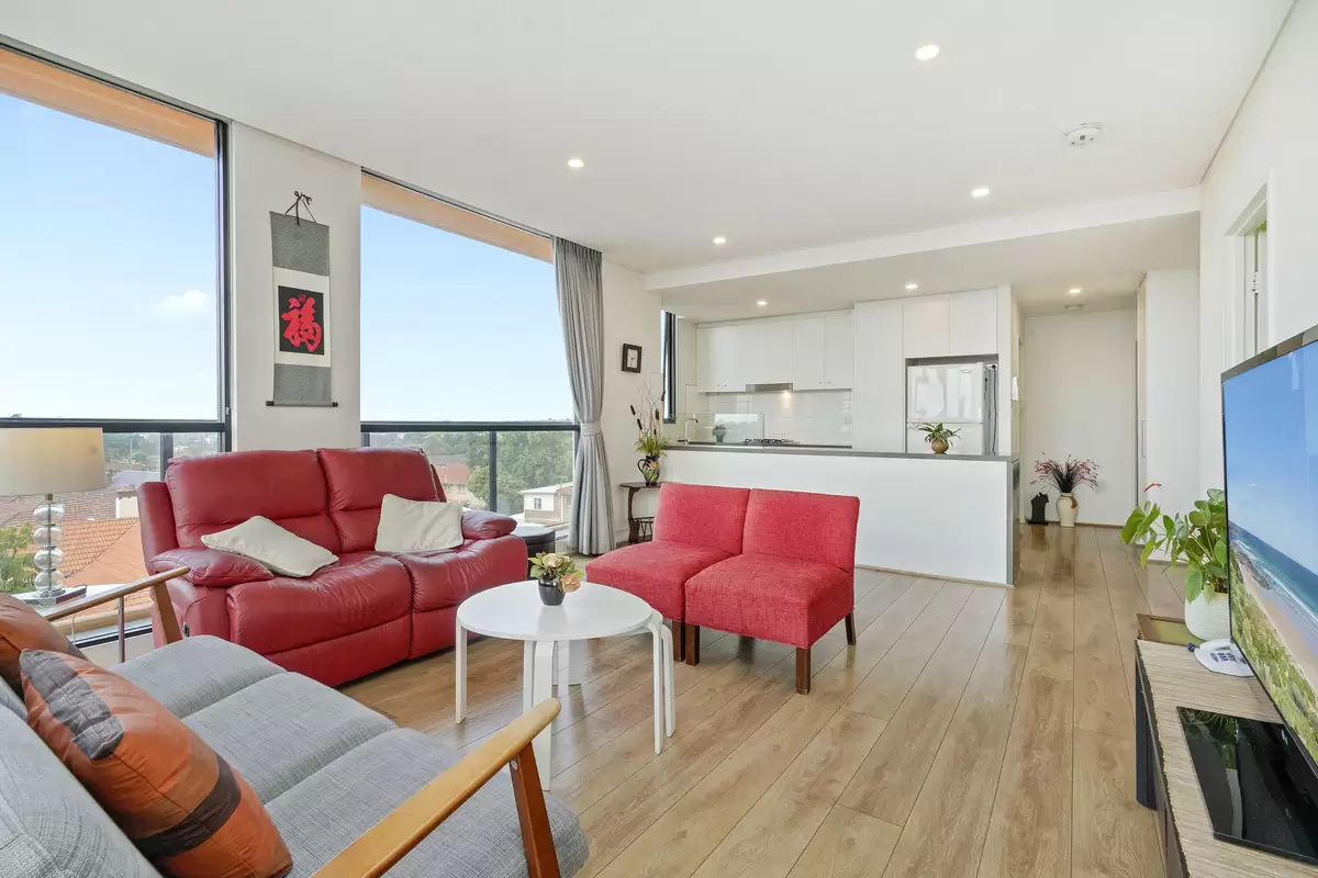 18/45 South Parade, Campsie Sold by Rich & Oliva - image 3