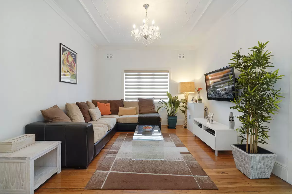 9 Balmoral Avenue, Croydon Park Sold by Rich & Oliva - image 9