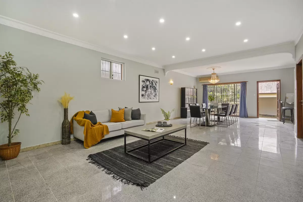 91-93 Park Avenue, Ashfield Sold by Rich & Oliva - image 9