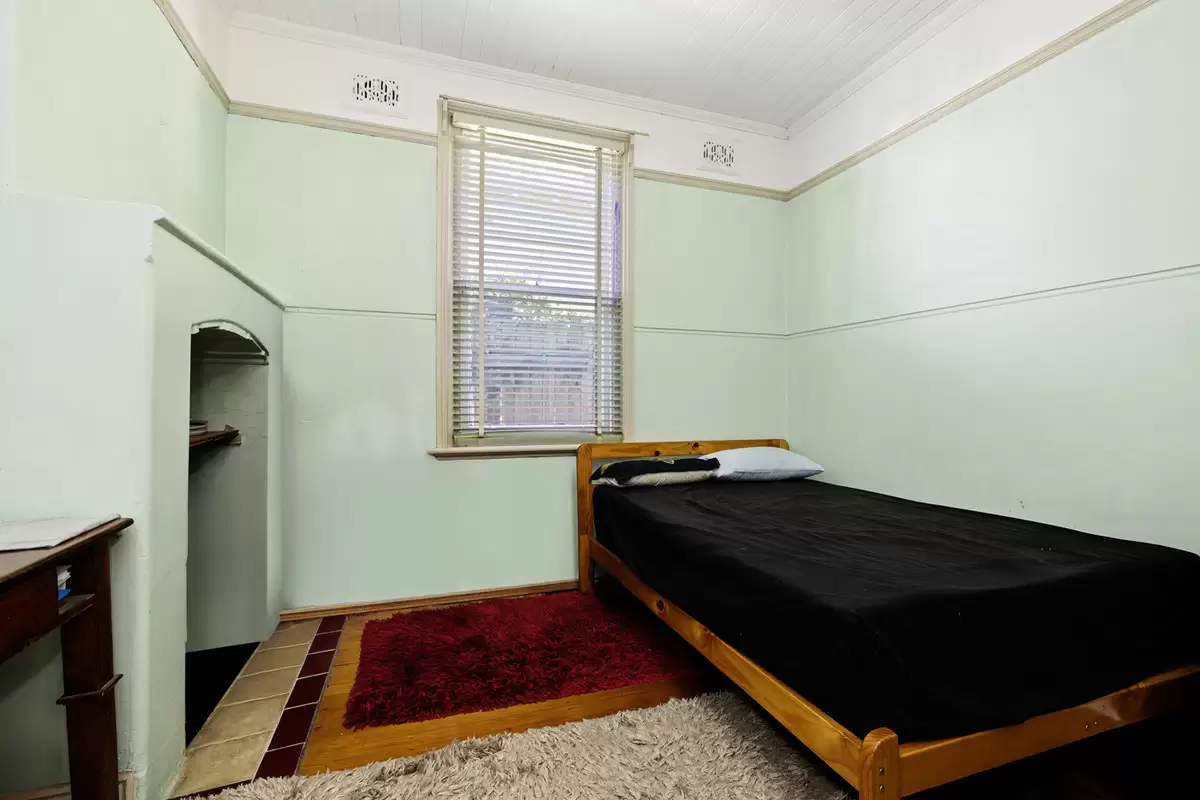 78 Holborow Street, Croydon Park Sold by Rich & Oliva - image 6