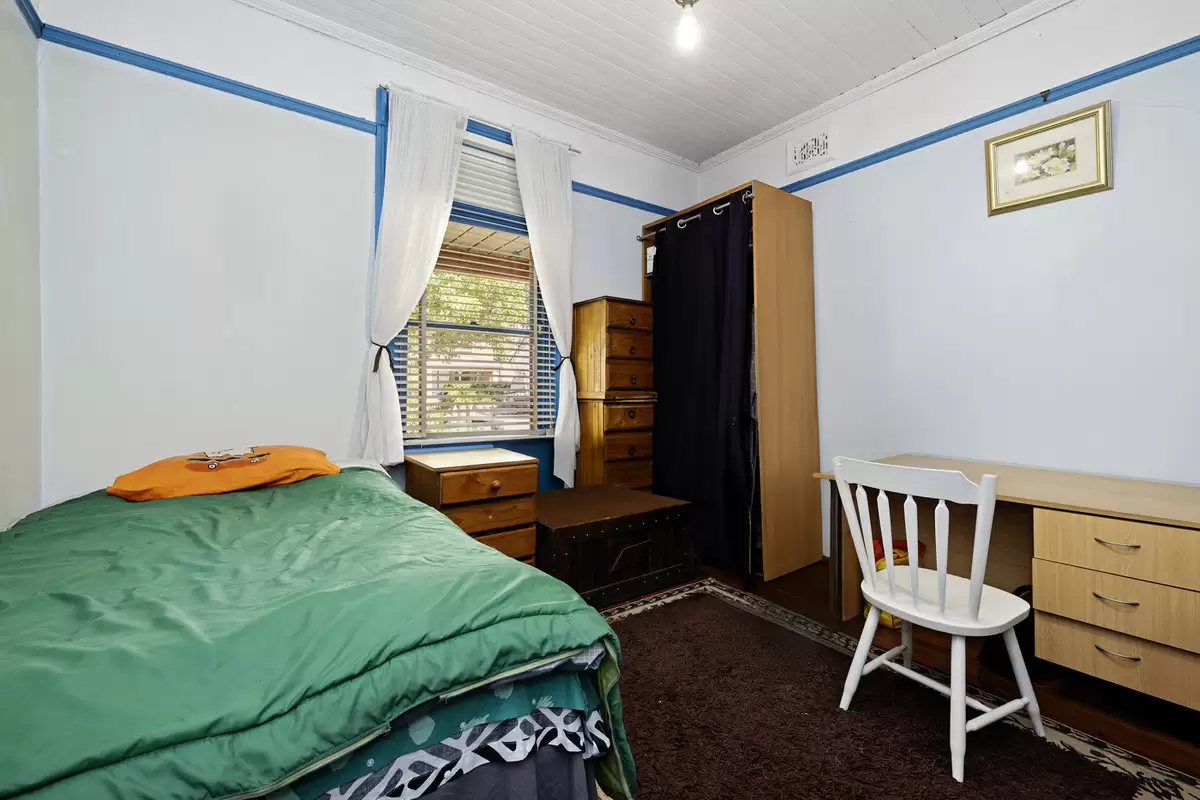 78 Holborow Street, Croydon Park Sold by Rich & Oliva - image 4