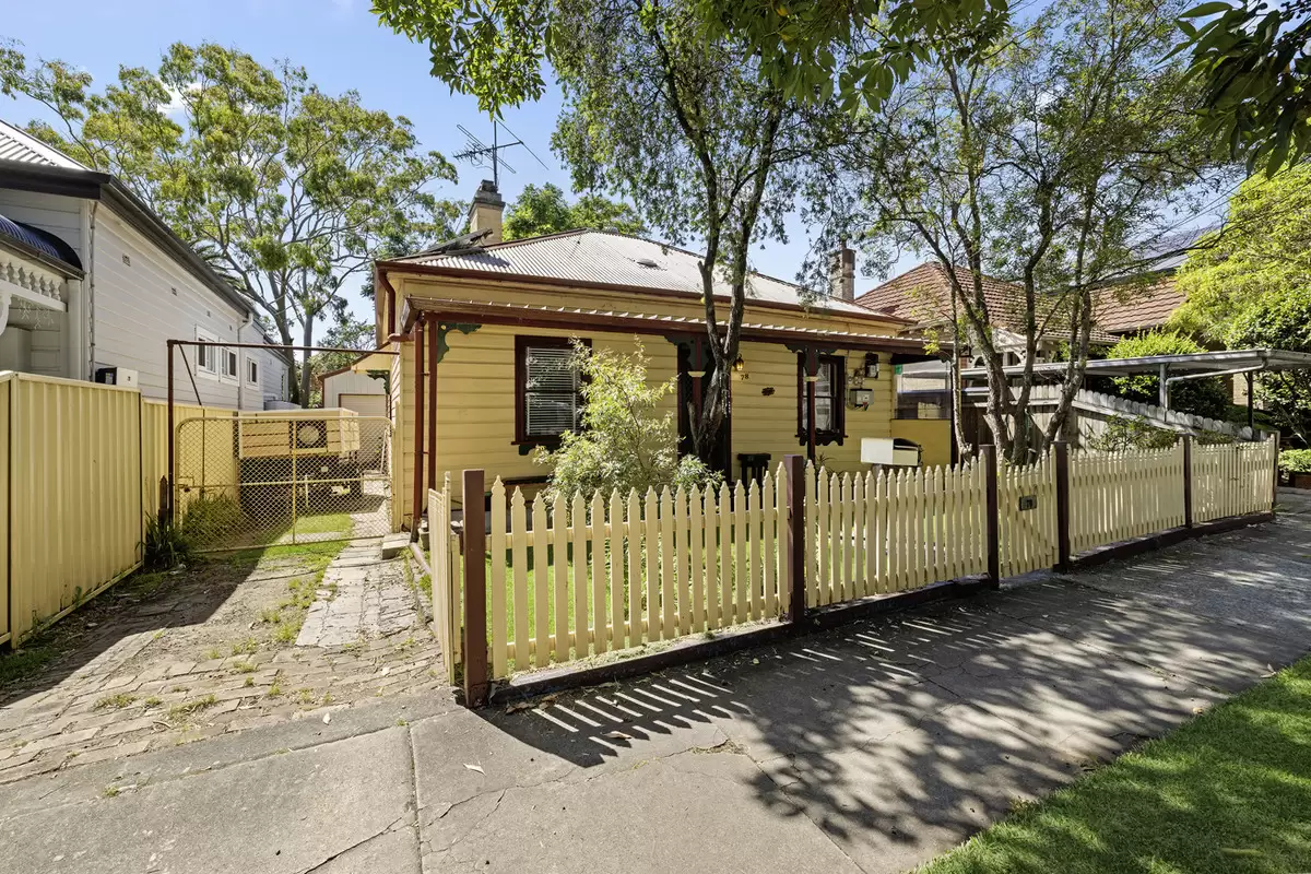 78 Holborow Street, Croydon Park Sold by Rich & Oliva - image 2