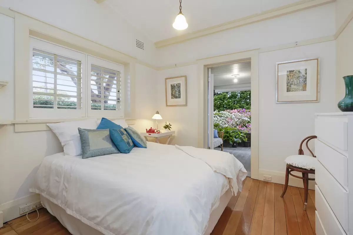 29 Chelmsford Avenue, Croydon Sold by Rich & Oliva - image 12